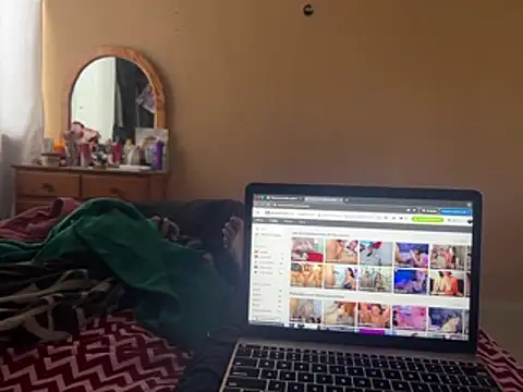 manrrique4567 online show from February 22, 4:05 pm