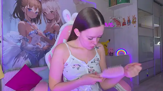CheekySashaCharm online show from June 9, 8:26 am