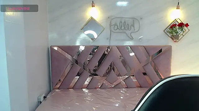 Evy Luxx v online show from December 19, 3:46 am