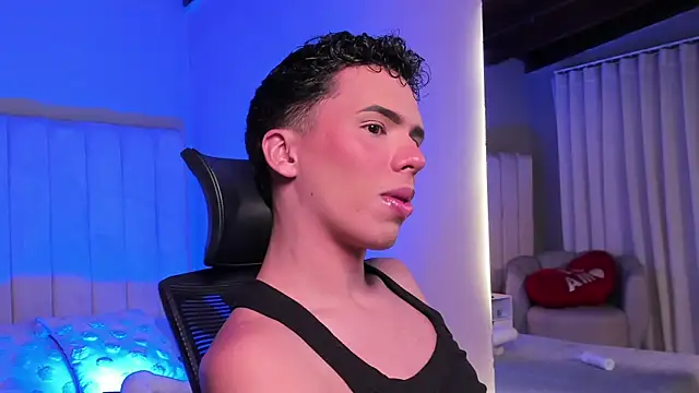 Seab trooy online show from March 2, 3:20 am