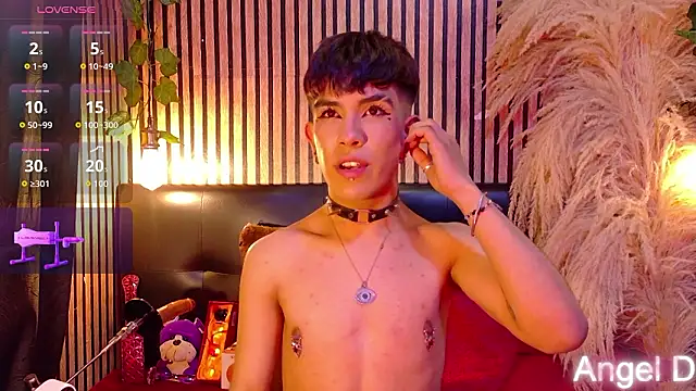 Angeldust19 online show from March 21, 8:30 am