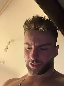 Snapshot of atesturky chatting on November 17, 8:47 pm atesturky online show from November 17, 8:47 pm