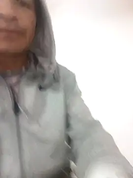 Snapshot of ValiantSemitic chatting on January 15, 12:59 am ValiantSemitic online show from January 15, 12:59 am