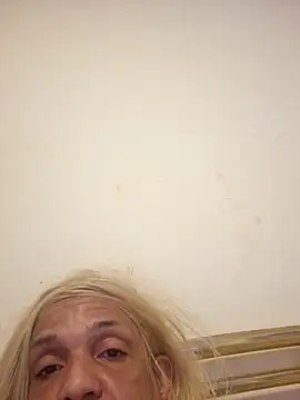 debora3 online show from February 20, 12:16 pm