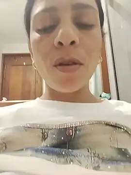 Queen evaluna online show from May 22, 11:43 pm