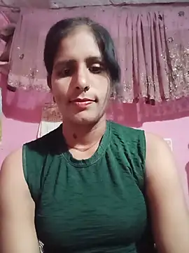 Snapshot of Pirvesh_singh chatting on May 31, 8:10 pm Pirvesh singh online show from May 31, 8:10 pm