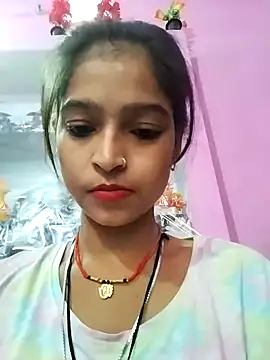 Snapshot of Mohni_hote chatting on November 25, 8:36 am Mohni hote online show from November 25, 8:36 am