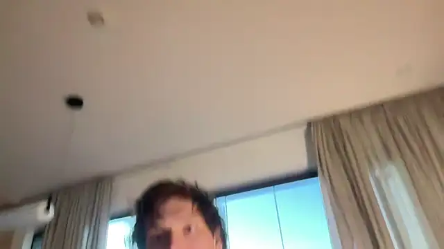 alex islivee online show from May 7, 8:36 pm