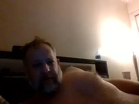 Snapshot of Mikey40wv chatting on November 15, 2:42 am Mikey40wv online show from November 15, 2:42 am