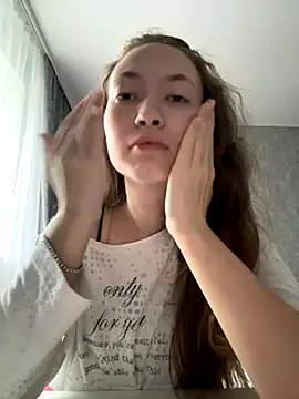 Holy Poly online show from November 25, 8:14 am