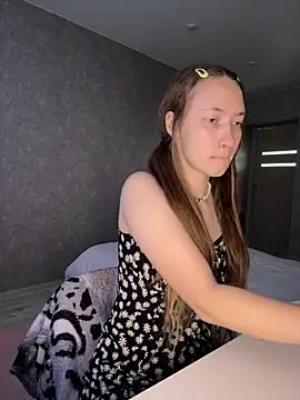 Holy Poly online show from March 18, 5:32 am