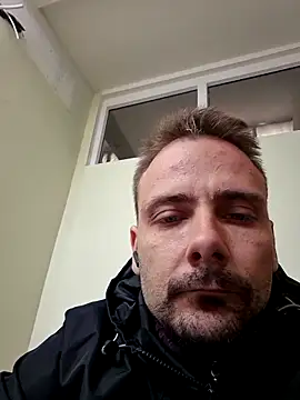 Gregorywhitelegs online show from April 22, 10:39 am