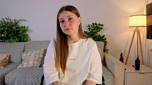 Snapshot of LesaFeldker chatting on November 30, 1:09 am LesaFeldker online show from November 30, 1:09 am