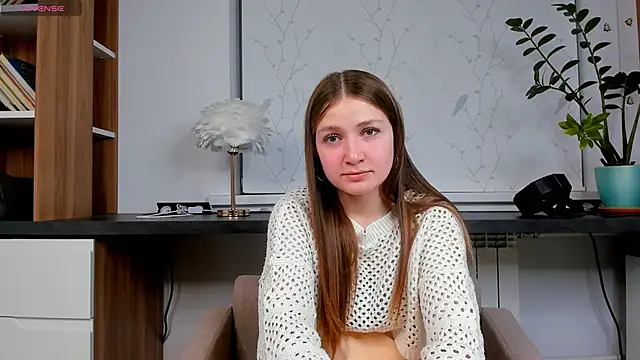 Snapshot of LesaFeldker chatting on December 2, 1:33 am LesaFeldker online show from December 2, 1:33 am