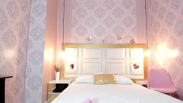 arietta skinny online show from February 16, 11:39 am