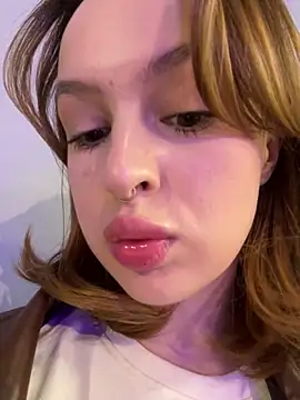 hani obsessed online show from March 12, 1:17 pm