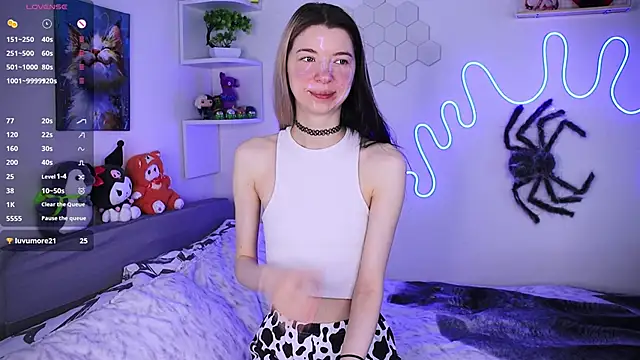 Snapshot of Emmie_shy chatting on February 1, 11:09 am Emmie shy online show from February 1, 11:09 am