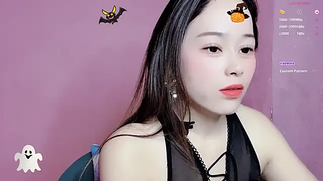 Snapshot of Amelia-12301 chatting on December 1, 8:36 pm Amelia-12301 online show from December 1, 8:36 pm