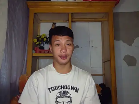 newgys online show from August 3, 12:53 am
