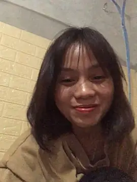 Trangbabylove online show from December 18, 6:25 pm