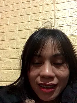 Trangbabylove online show from January 10, 4:20 pm