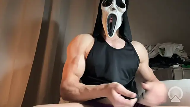 Luna MaskedMan online show from January 8, 11:07 pm