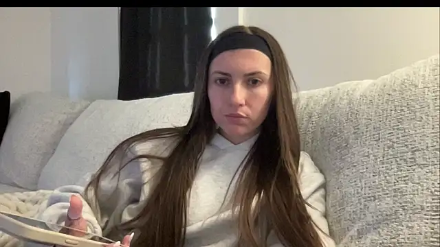 Snapshot of laylahlaylah1 chatting on November 14, 7:01 pm laylahlaylah1 online show from November 14, 7:01 pm