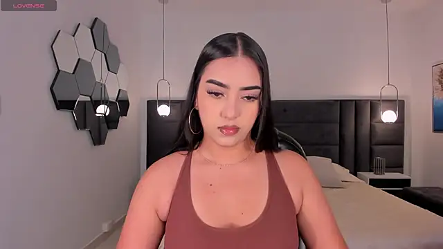 SophieLanne online show from May 21, 4:19 am
