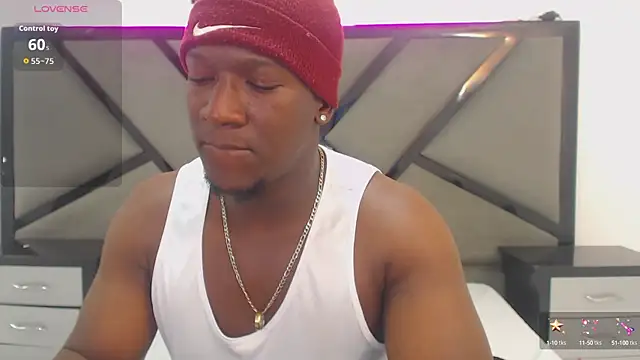 Snapshot of kingAlexander22 chatting on November 16, 1:17 pm kingAlexander22 online show from November 16, 1:17 pm