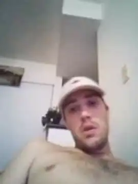 Snapshot of Ratacrocante chatting on November 15, 12:19 am Ratacrocante online show from November 15, 12:19 am