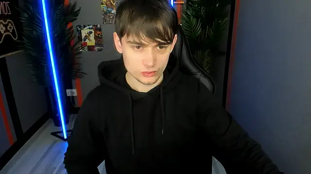 Snapshot of AlejandroEllias chatting on January 31, 8:18 pm AlejandroEllias online show from January 31, 8:18 pm