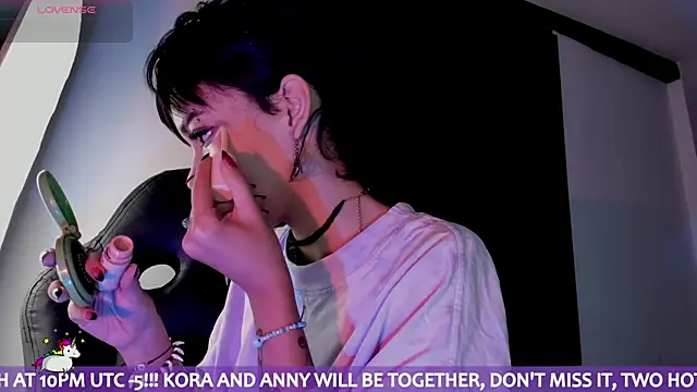 Anny Kiitty online show from May 26, 4:19 am