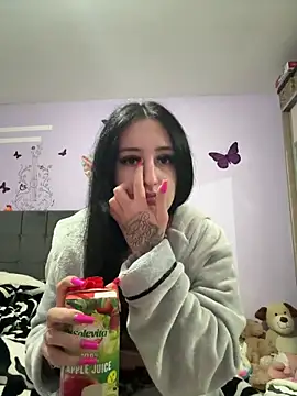 Snapshot of elenaalena chatting on December 16, 7:41 pm elenaalena online show from December 16, 7:41 pm