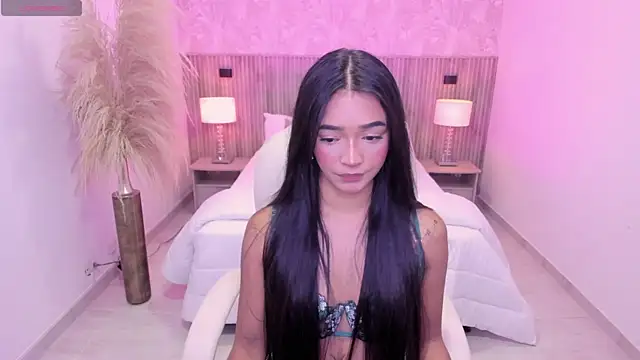 kylie collins online show from June 2, 3:19 am