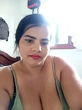  QueenSofia  online show from November 20, 7:24 pm