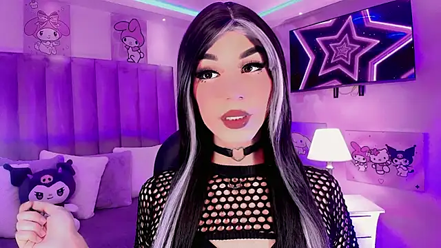 Snapshot of dearAlanaxxx chatting on January 15, 8:34 pm dearAlanaxxx online show from January 15, 8:34 pm