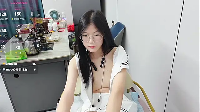 xlin-baby online show from April 27, 4:49 pm