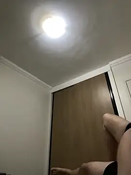 Snapshot of oIAcyber chatting on November 30, 11:31 pm oIAcyber online show from November 30, 11:31 pm