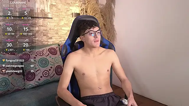 sayronvg online show from November 15, 4:58 pm