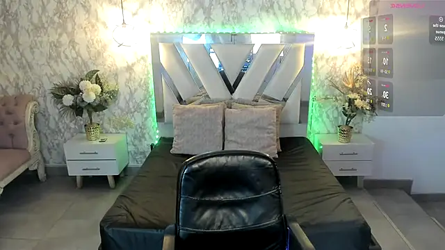 LILITH LIBELULA online show from November 22, 7:35 pm