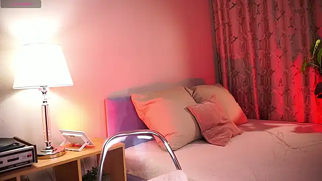 lexy exe online show from February 13, 9:11 pm