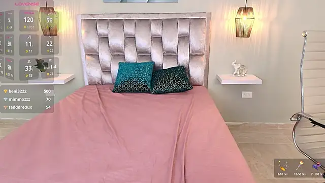 Snapshot of Nox_katana chatting on December 4, 2:15 pm Nox katana online show from December 4, 2:15 pm