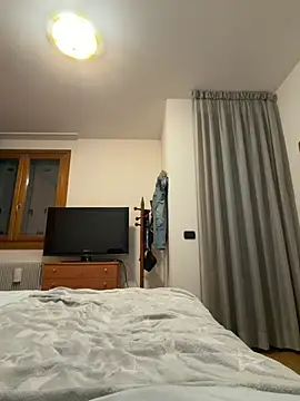 feliciafelon online show from February 11, 8:03 pm