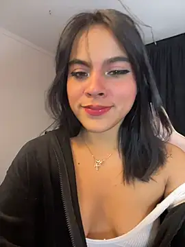 Sophie wyld online show from December 14, 1:11 am