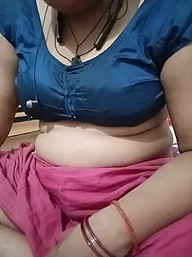 Snapshot of Menka_cut34 chatting on June 25, 9:52 pm Menka cut34 online show from June 25, 9:52 pm