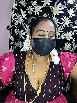 Snapshot of Tamil_devagi chatting on December 19, 5:53 pm Tamil devagi online show from December 19, 5:53 pm