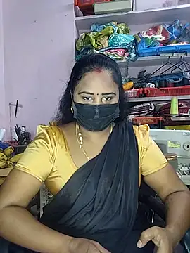 Snapshot of Tamil_devagi chatting on January 7, 5:04 pm Tamil devagi online show from January 7, 5:04 pm