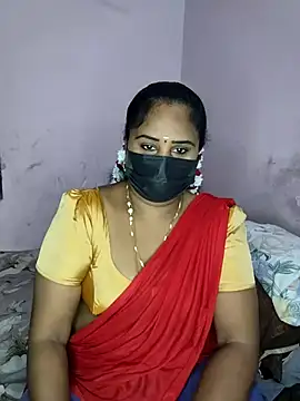 Snapshot of Tamil_devagi chatting on January 13, 8:52 am Tamil devagi online show from January 13, 8:52 am