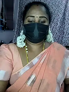 Snapshot of Tamil_devagi chatting on January 31, 7:11 pm Tamil devagi online show from January 31, 7:11 pm