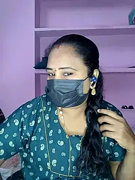 Snapshot of Tamil_devagi chatting on February 22, 8:35 am Tamil devagi online show from February 22, 8:35 am